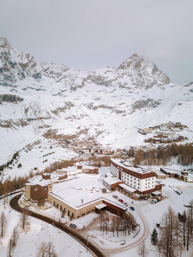 Valtur Cervinia Cristallo Ski Resort Breuil-Cervinia Exteriör bild